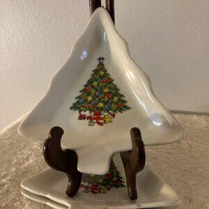 Jamestown "Christmas Treasure" Small 7" Tree Shaped Dish (3)